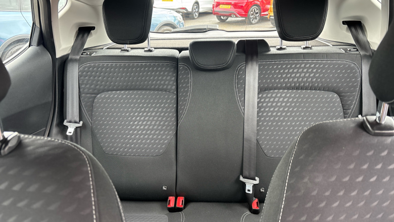 Ford Fiesta 1.1 Zetec 5dr Petrol Hatchback